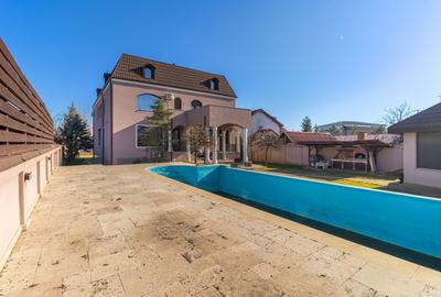 Casă individuală cu 11 camere cu Canalizare în Pantelimon - 2