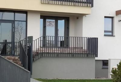 Spațiu comercial 55 mp de închiriat – parter, intrare din stradă - 1