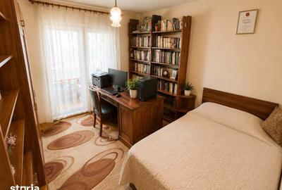 Apartament cu 3 camere decomandat în Central - 2