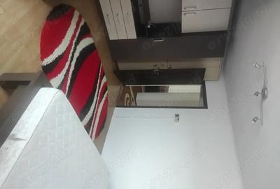 Apartament cu 3 camere decomandat în Central - 1