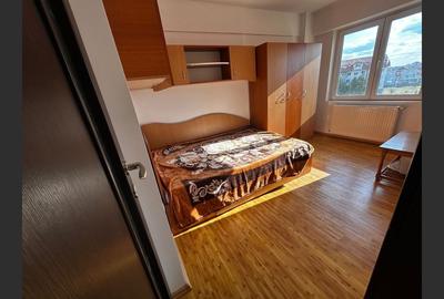 Apartament Slatina - 3 camere, 57.45 mp, zona Crisan - 3