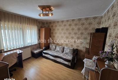 Apartament cu 4 camere decomandat, mobilat în Eroilor - 3