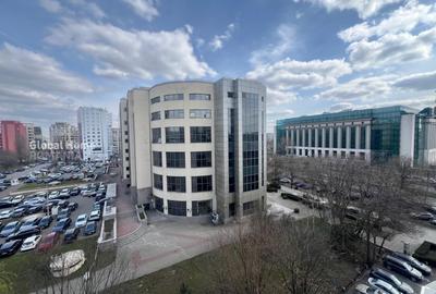 Penthouse cu 5 camere decomandat în Unirii - 3