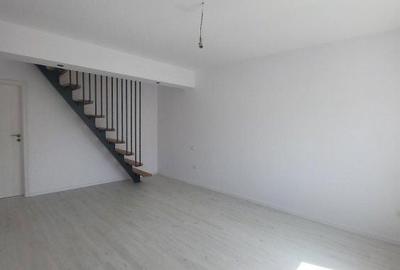 Casă cu 5 camere cu Teren 250 Mp în Central - 8
