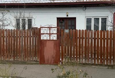 Casă în Lehliu - 5