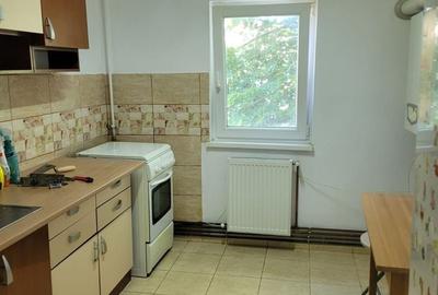 Soarelui | 2 Camere | Etaj intermediar | Centrala proprie - 1