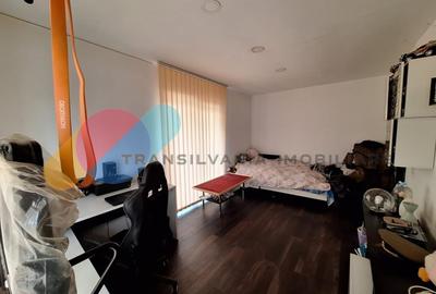 Duplex situat in zona Edgar Quinet – 164 mp utili, curte 210 mp - 6