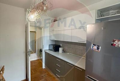 Apartament cu 4 camere în Tomis II - 7