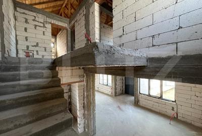 Casa semi-finisata P + M, 110 mp utili, teren 339 mp, Pielesti, zona Magnolia - 2