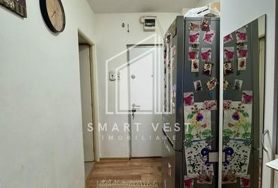 Apartament cu 2 camere semidecomandat în Micro 15 - 17