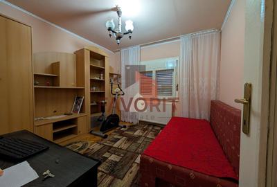 Apartament cu 3 camere decomandat, mobilat în Girocului - 10