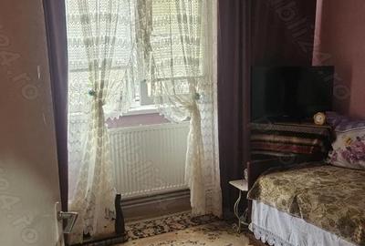 Apartament cu 2 camere semidecomandat în Viziru 3