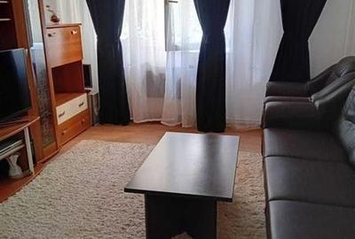 Apartament cu 2 camere decomandat în Răcădău