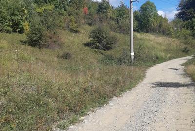 Teren de 5117 mp, în Central - 7