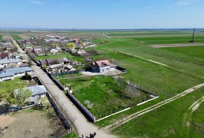 Casă cu 5 camere cu Teren 3400 Mp în Răchitosu - 31