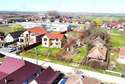 Casa spatioasa cu 4 dormitoare + garaj si anexe | Teren 1.000 mp - 2
