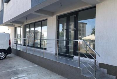 Inchiriez Spatiu comercial Militari Residence - 1