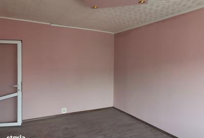 Apartament cu 2 camere decomandat în Central - 1