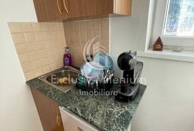 Birou, de 46 mp, în P-ța Victoriei - 4