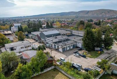 Spațiu comercial, de 3,146 mp, în Central - 1