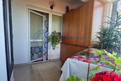 ID 4224 DE VANZARE APARTAMENT CU 4 CAMERE, STR. VICTORIEI - 2