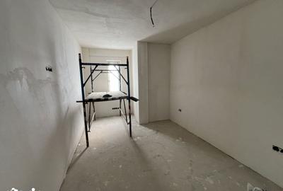 Apartament cu 3 camere în Micro 17 - 2