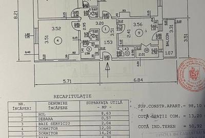 Vând apartament 3 camere 78,5m2 cu boxă de 44m2