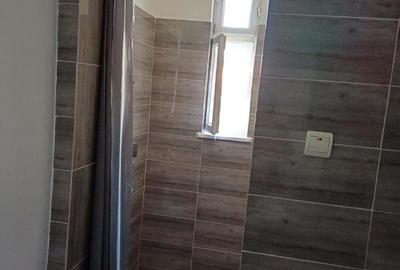 Vind apartament 2 camere decomandat - 4