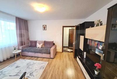 Apartament cu 2 camere semidecomandat în Astra