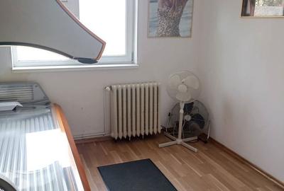 Apartament cu 4 camere în Central - 4