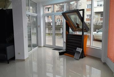 Spațiu comercial, de 45 mp, în Republicii - 1