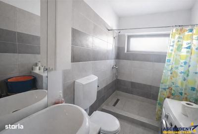 Casă cu 5 camere cu Garaj în Tărlungeni - 4