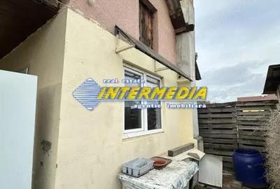 OKAZIE ! Casa cu Magazie 99 mp. Teren 570 mp. Alba Zona Arex toate utilitatile - 9