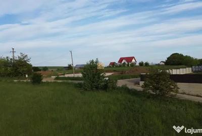 Teren de 1100 mp, în Siret - 5