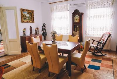 Casă individuală cu 4 camere cu Canalizare în Piața Cluj - 11