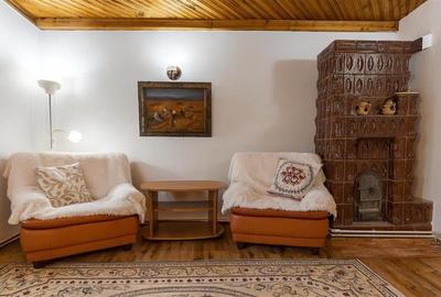 Tur LIVE!Casa cu arhitectura traditionala, curte spatioasa,foisor,Rucar-Bran - 3