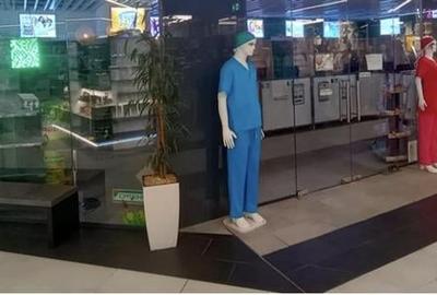 Spatii cu vad comercial si standuri - zona Piata Sudului - 2