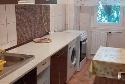 Garsonieră decomandată, mobilată în Vitan - 11