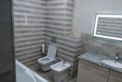 Apartament cu 3 camere decomandat în Central - 9