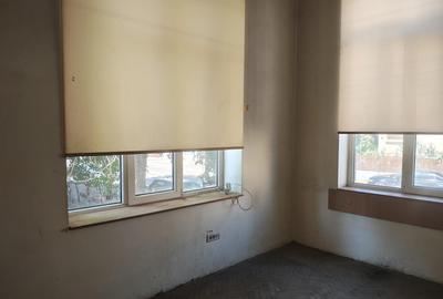 Apartament cu 2 camere semidecomandat în Mitropolie - 2