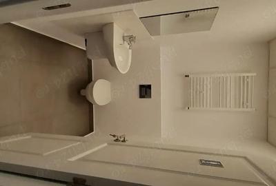 Spațiu comercial, de 95 mp, în Central - 2