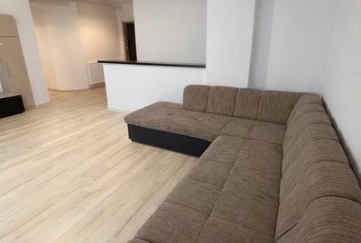 Apartament cu 3 camere, mobilat în Central