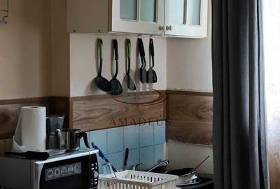 Apartament cu 2 camere decomandat în Central - 2