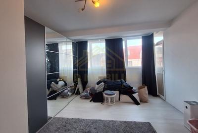 Duplex cu 5 camere cu Canalizare în Central - 22