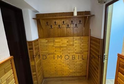 Apartament cu 3 camere decomandat în Micro 13 - 13