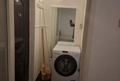 Garsonieră decomandată în Podu Roș