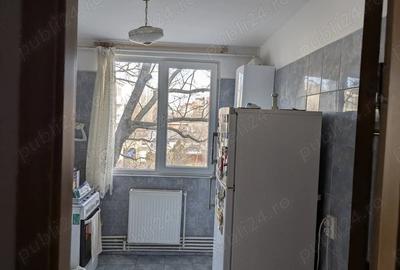 Apartament cu 3 camere semidecomandat în Țiglina 1 - 7