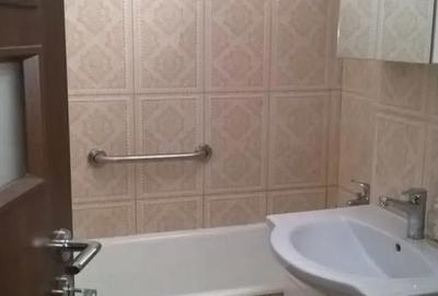 Apartament cu 3 camere decomandat în Libertății - 10