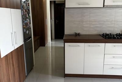 Apartament cu 3 camere decomandat în Rogerius - 8