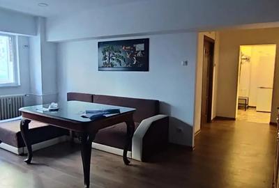 Inchiriez apartament 3 camere Calea Mosilor - 2